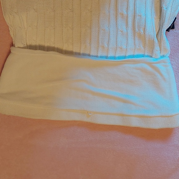 Cable knit sweater top - Picture 8 of 8